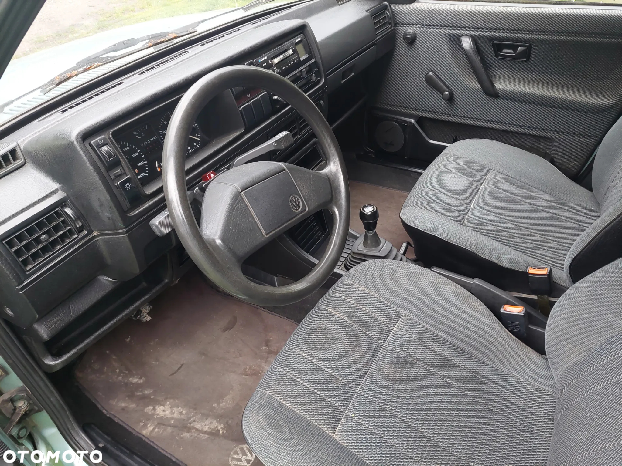 Volkswagen Golf 1.3 CL - 9