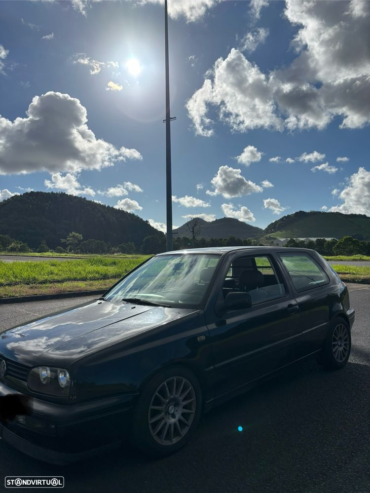 VW Golf 1.9 GTD - 2