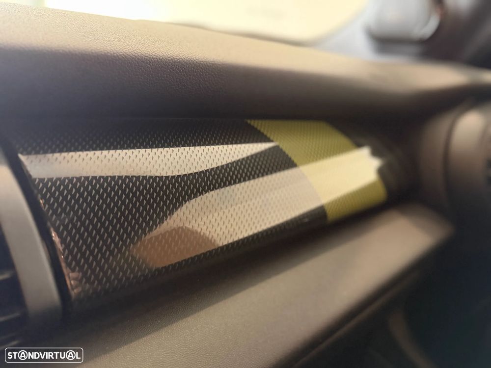 MINI 3 Portas Cooper SE XL - 10