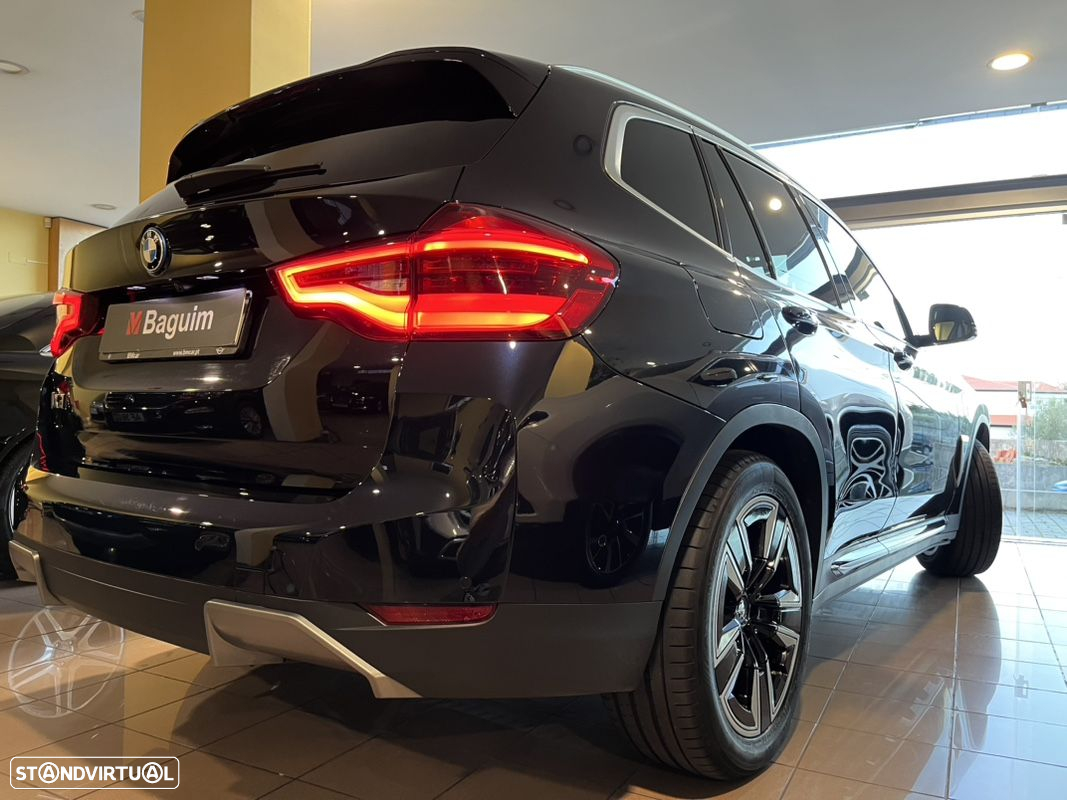 BMW iX3 Inspiring - 20