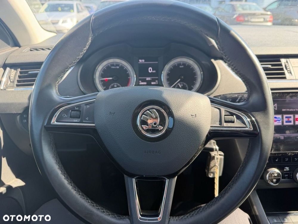 Skoda Octavia 2.0 TDI SCR Style - 4