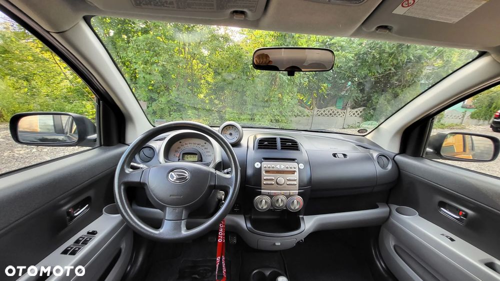Daihatsu Sirion 1.3 - 16