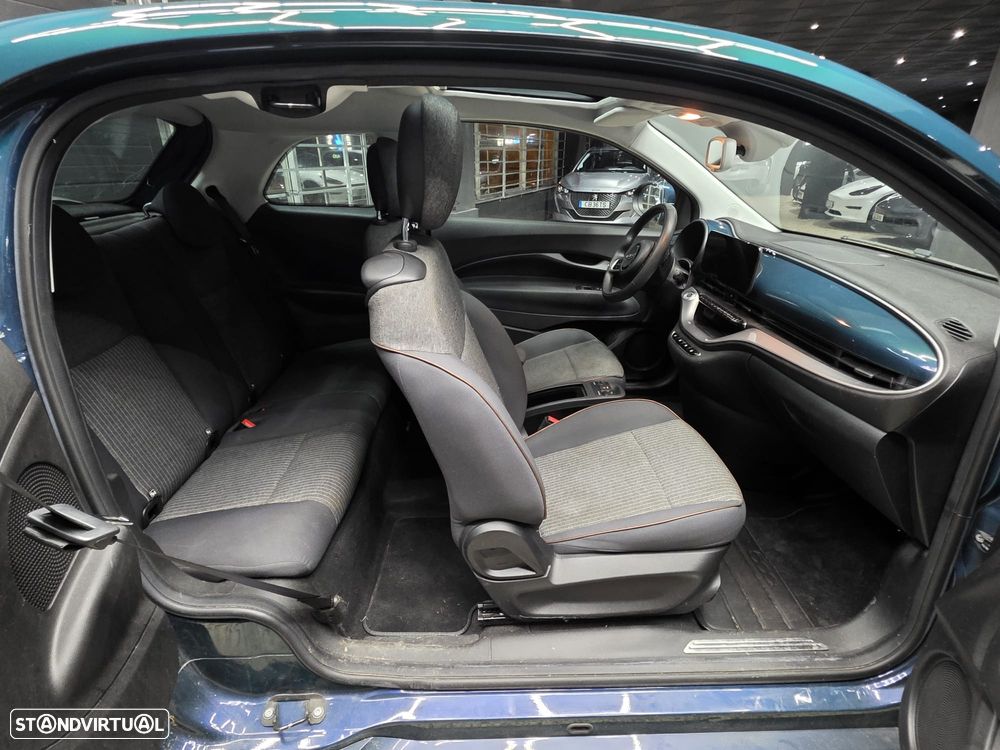 Fiat 500e 3 + 1 42 kWh Icon - 19