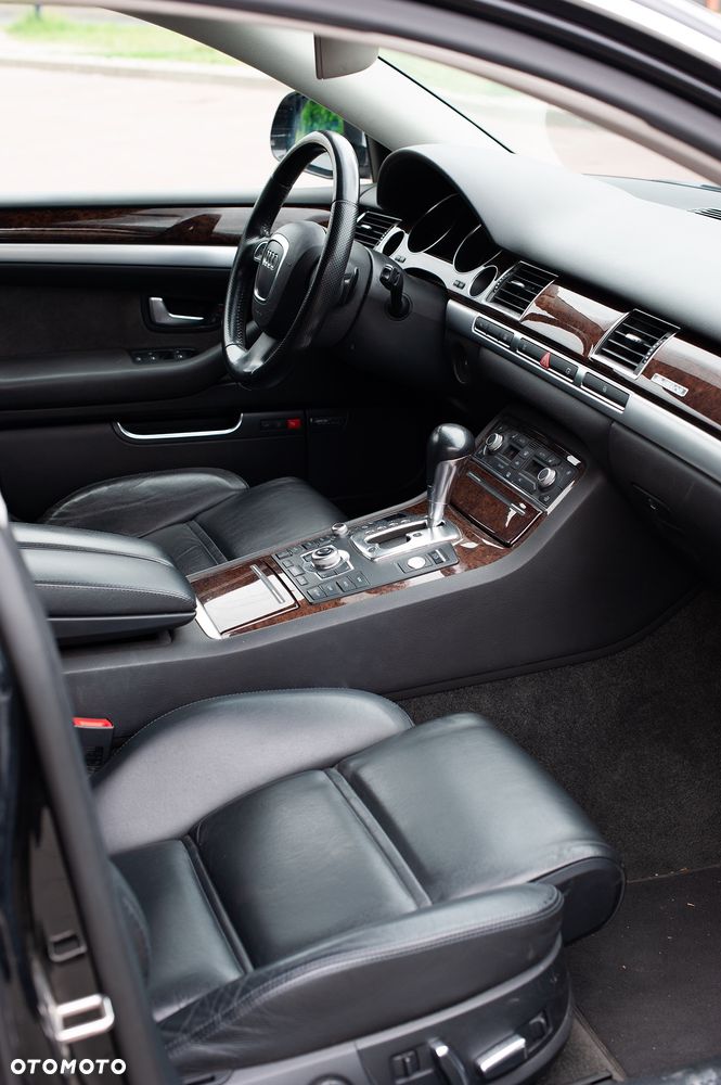 Audi A8 3.0 TDI DPF quattro - 26