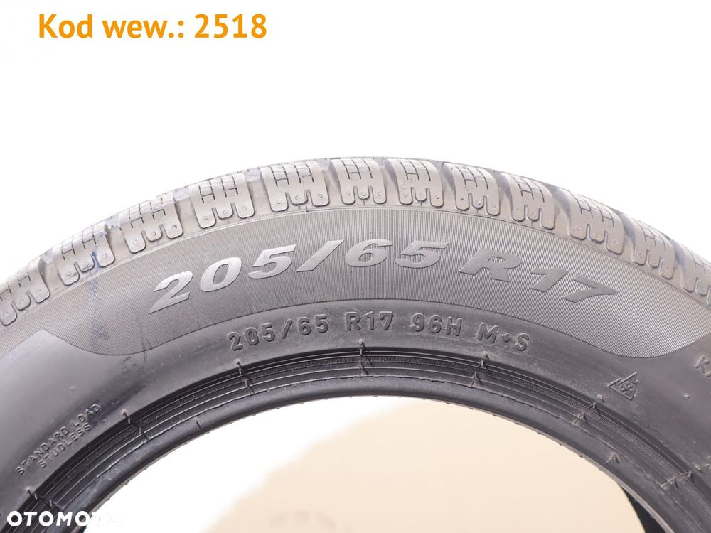 Pirelli Sottozero Winter 210 Serie II - 205/65 R17 - 6