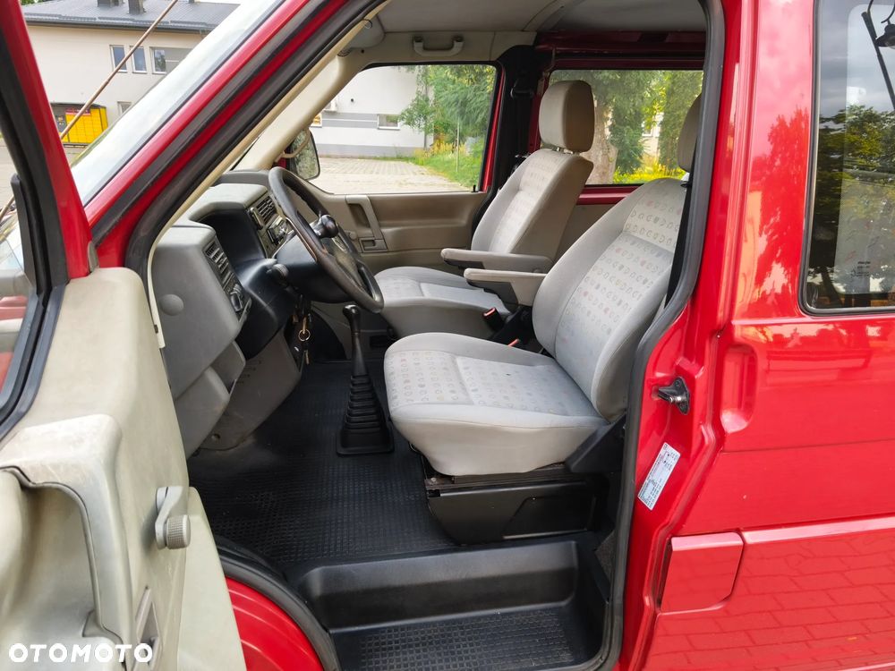 Volkswagen Transporter Mixt - 14