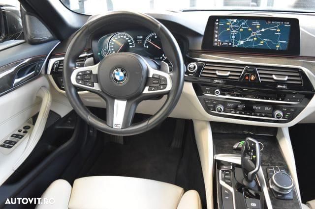 BMW Seria 5 530d xDrive Aut. Luxury Line - 7