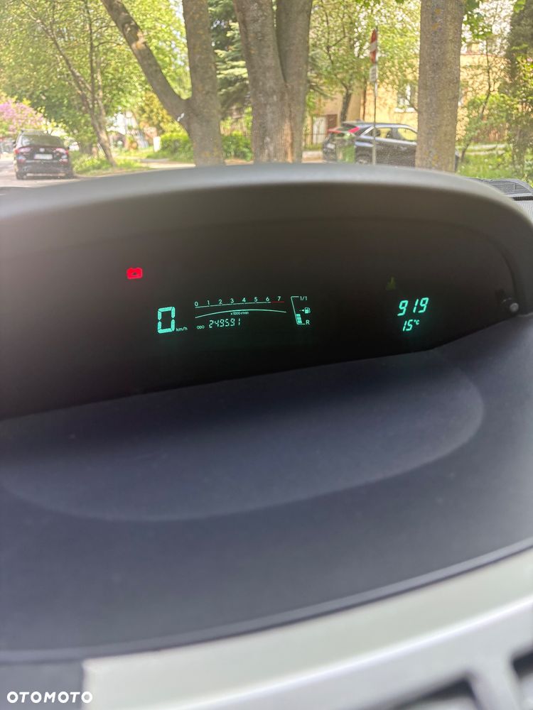 Toyota Yaris - 14