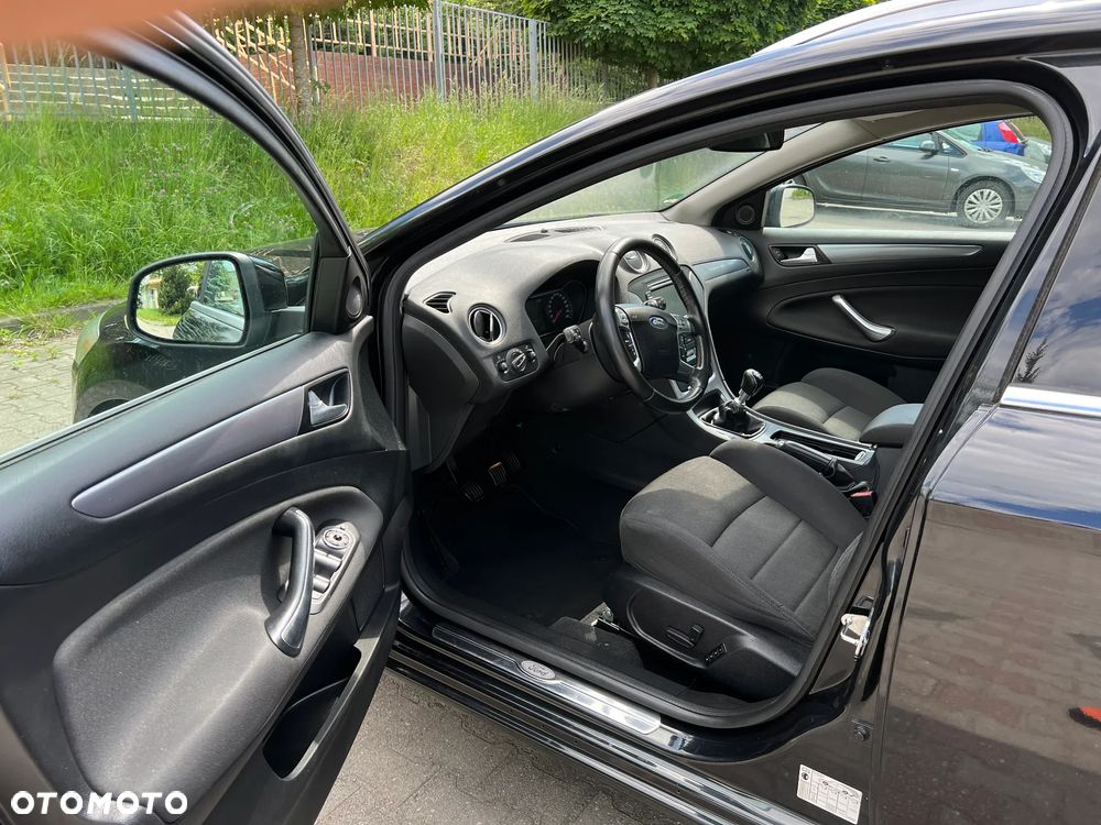 Ford Mondeo 2.0 TDCi Titanium X - 8