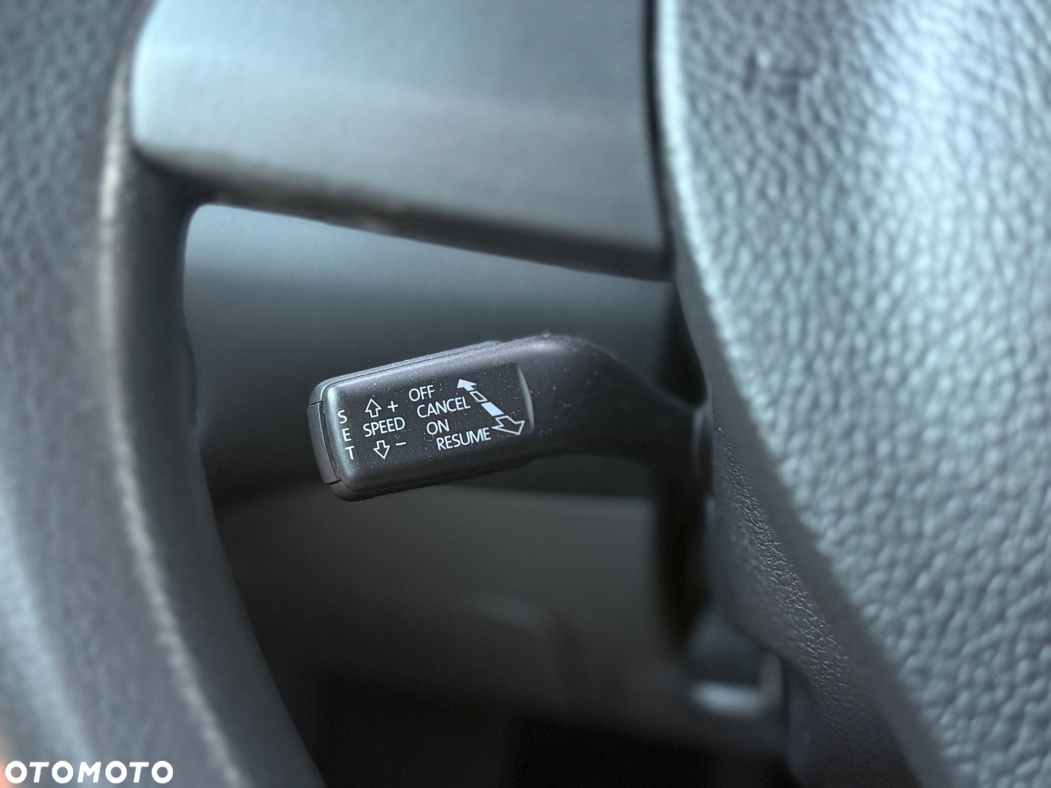 Volkswagen Sharan - 23