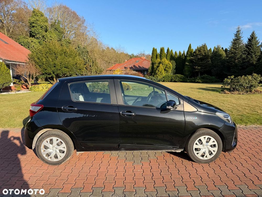 Toyota Yaris - 17