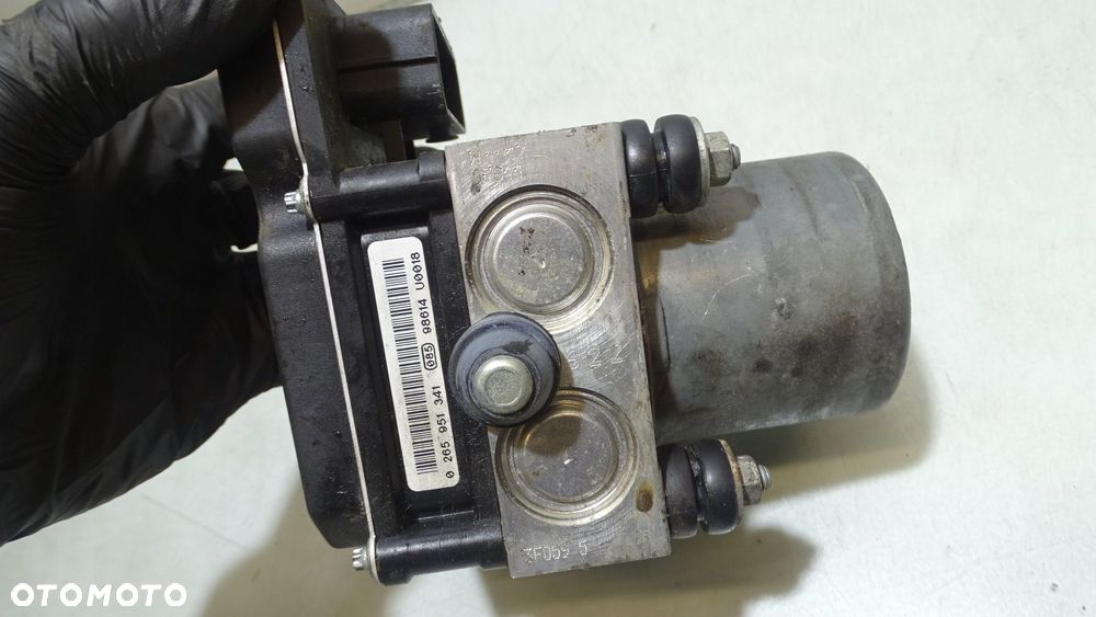 POMPA ABS CITROEN C5 III 1.6HDI  9666226380 0265951341 - 5