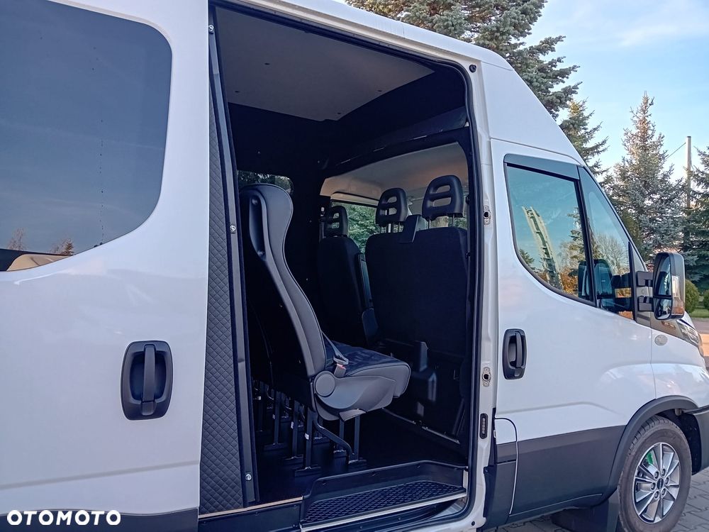 Iveco DAILY 35S18HV L4H2 3.0 180KM Brygadówka - 7