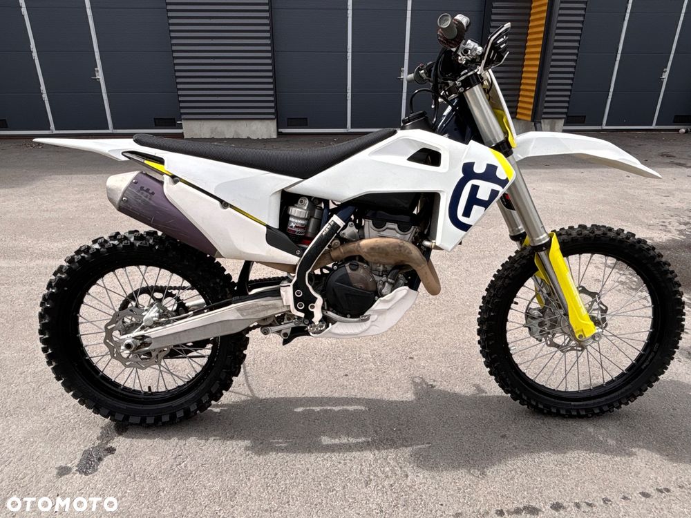 Husqvarna FC - 4