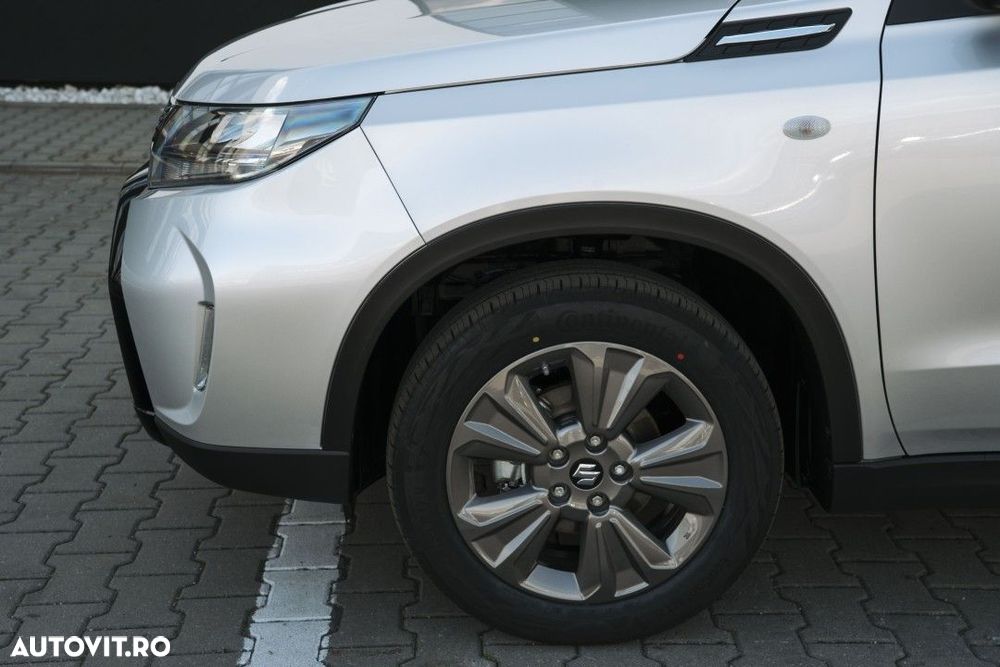 Suzuki Vitara - 21