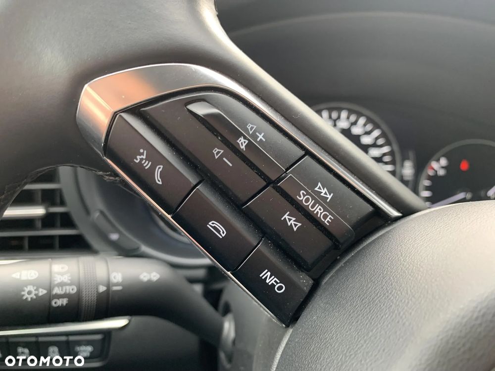 Mazda 3 2.0 mHEV Exclusive Line - 21