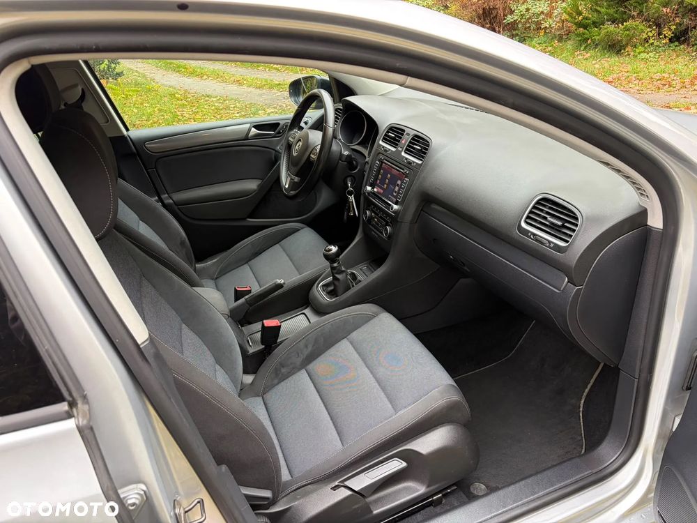 Volkswagen Golf 1.4 TSI Style - 27