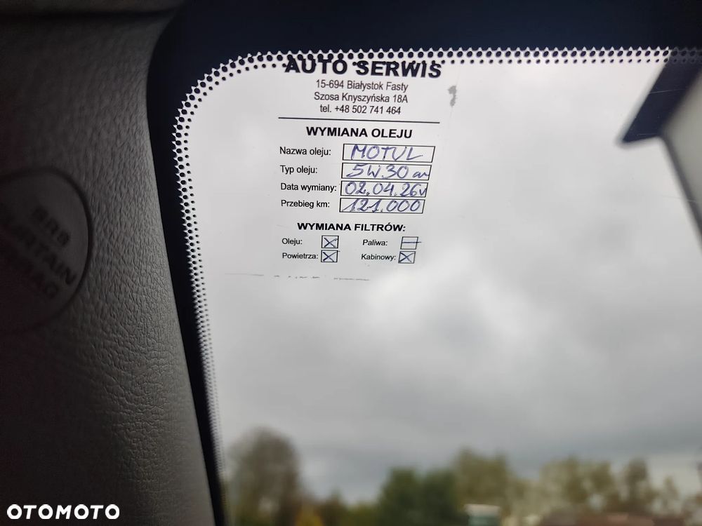 Toyota Yaris - 36