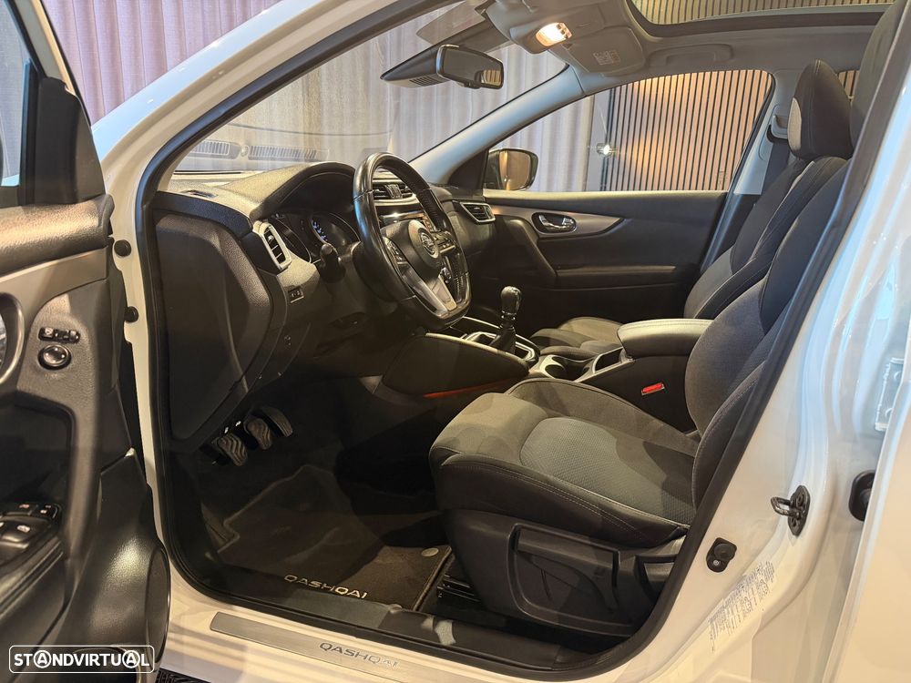 Nissan Qashqai 1.5 dCi Tekna - 17