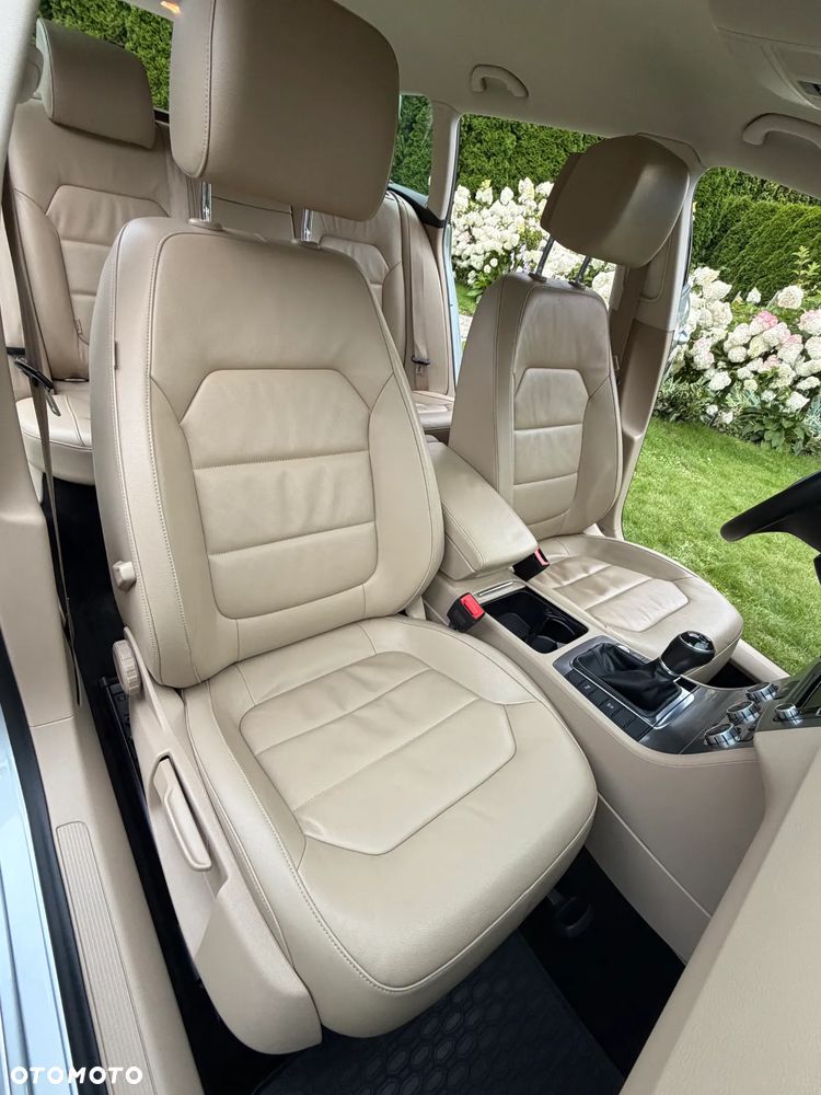 Volkswagen Passat 2.0 TDI Comfortline Optimum - 19