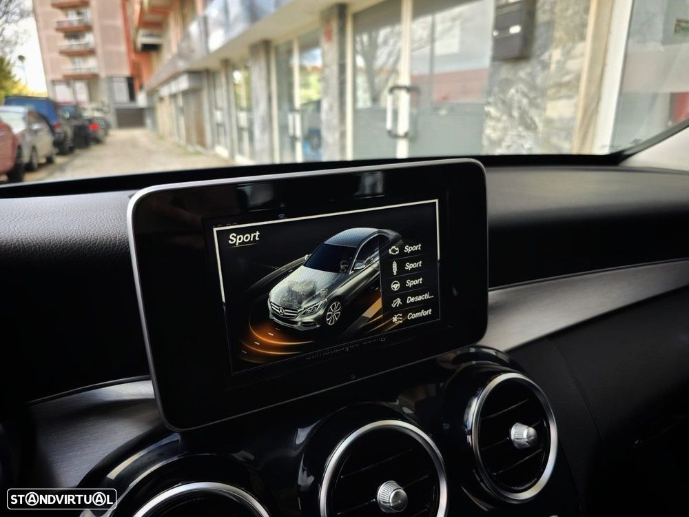 Mercedes-Benz C 350 e - 32