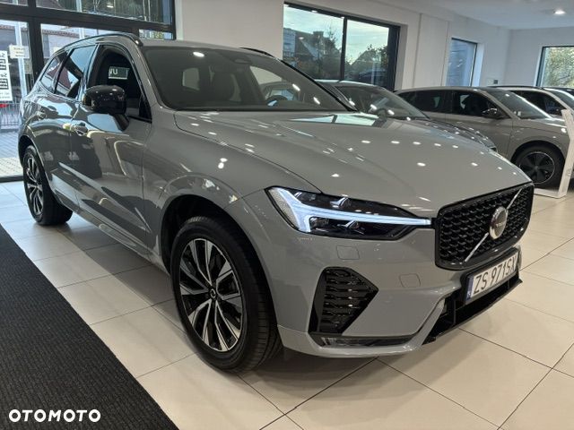 Volvo XC 60 B4 B Plus Dark - 3