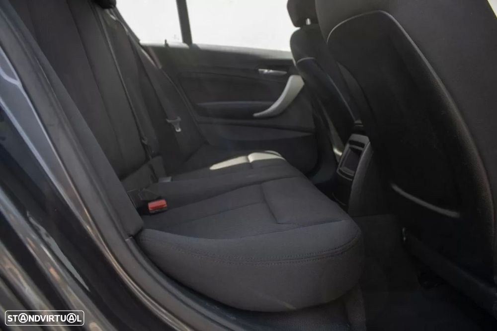 BMW 116 d Advantage - 18