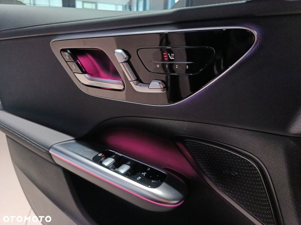 Mercedes-Benz Klasa C - 19