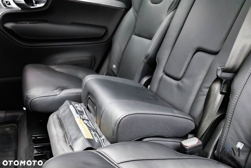 Volvo XC 90 B5 D AWD Ultimate Dark - 26