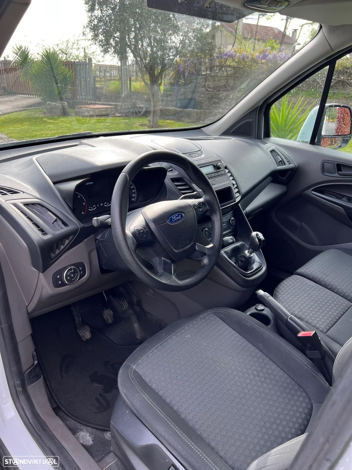 Ford Conecct - 14