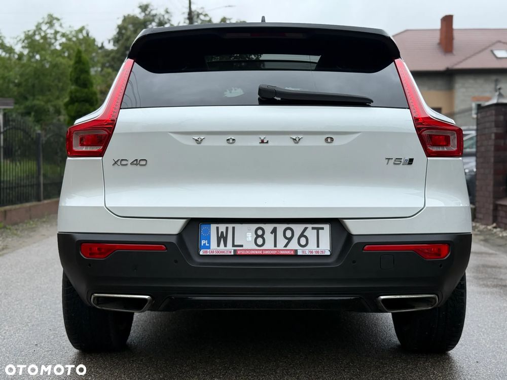 Volvo XC 40 T5 AWD R-Design - 5