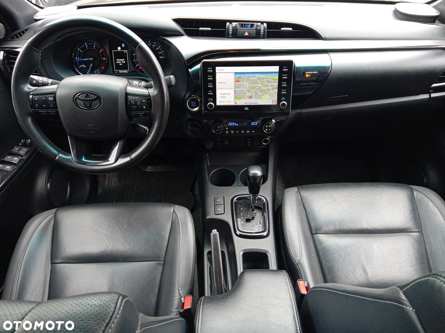 Toyota Hilux - 15