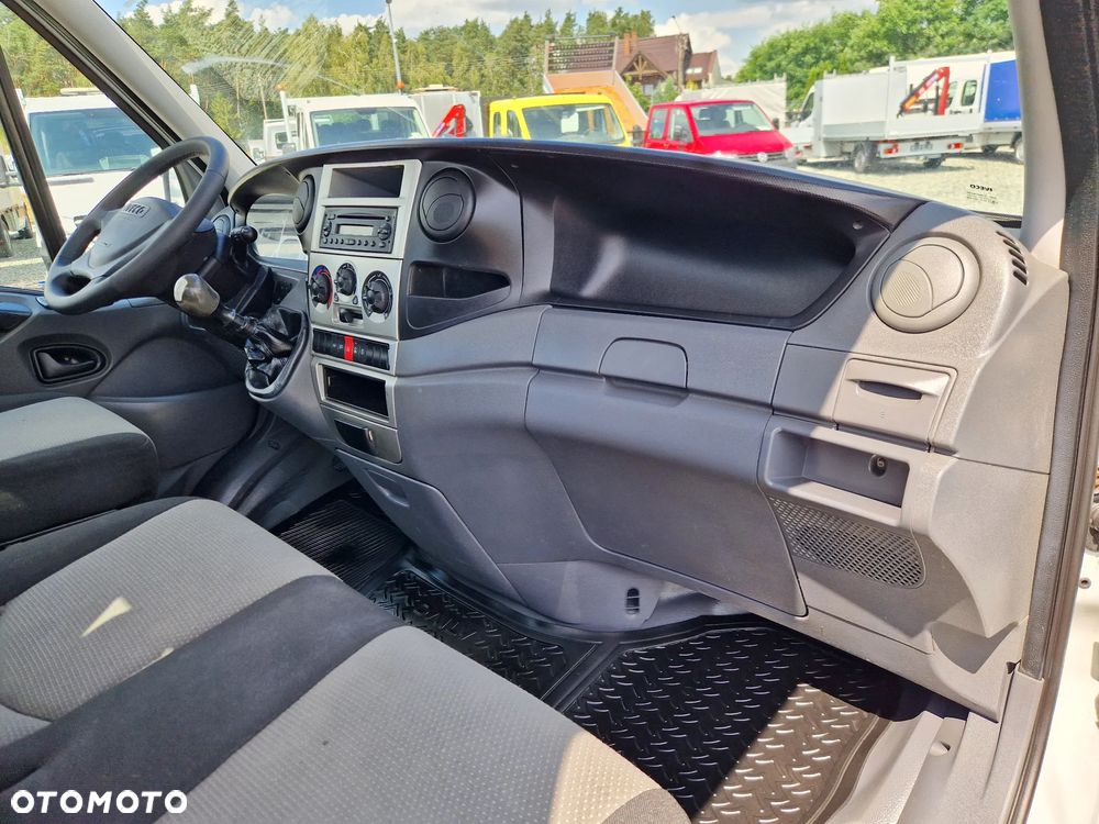 Iveco IVECO 35S13 2,3 HPI 130 KONNA SKRZYNIA 4,2M WEBASTO GWARANCJA - 19