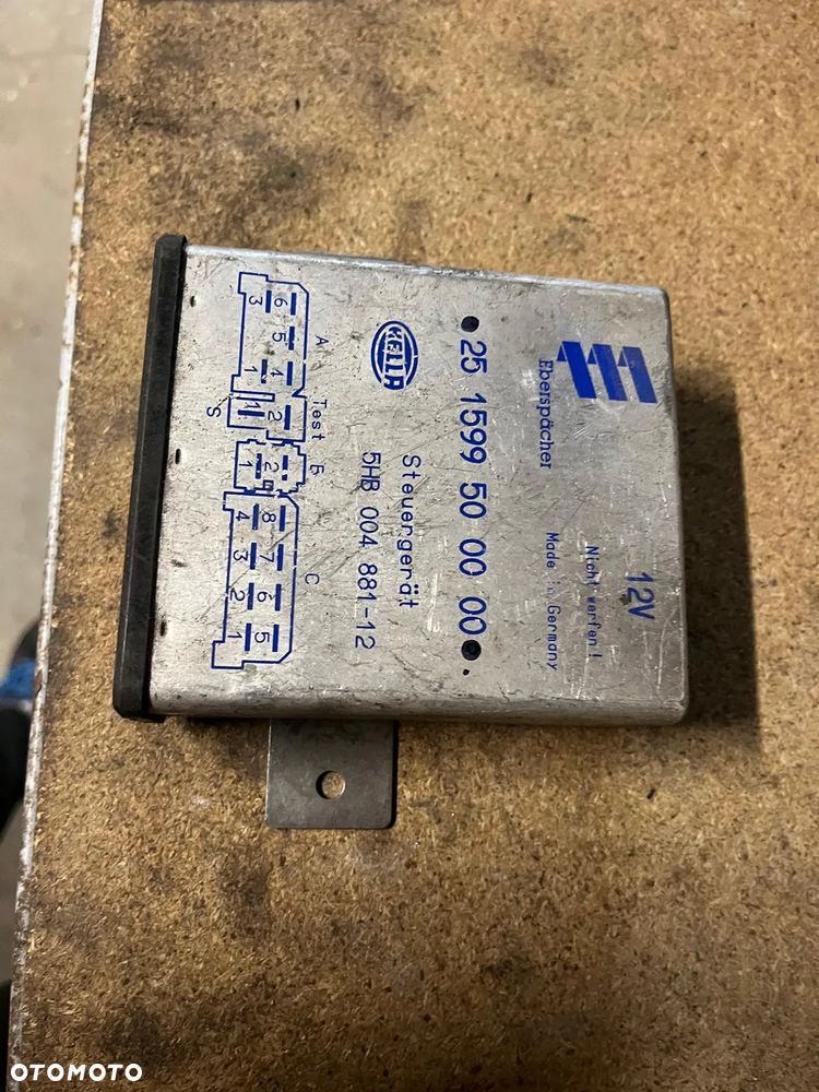 Jednostka sterująca nagrzewnicy dodatkowej Eberspacher 251599500000 12V,  Hella 5HB004881-12 - 1