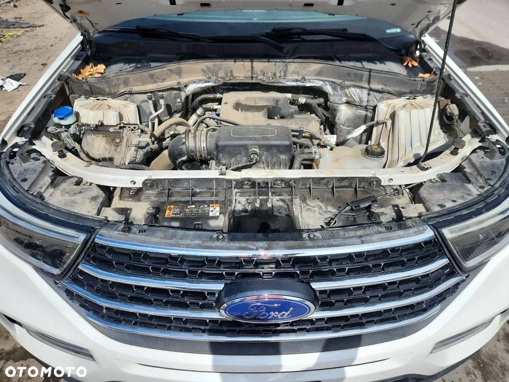 Ford Explorer - 13