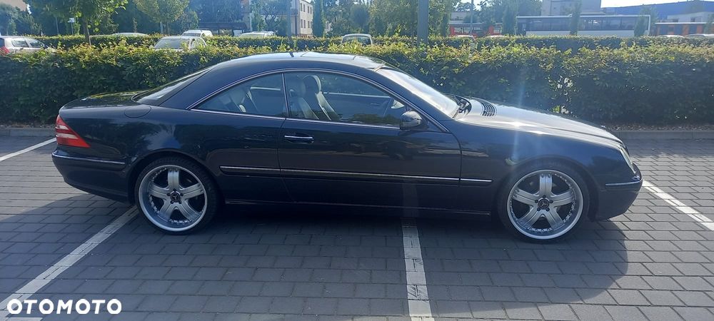 Mercedes-Benz CL 500 - 12