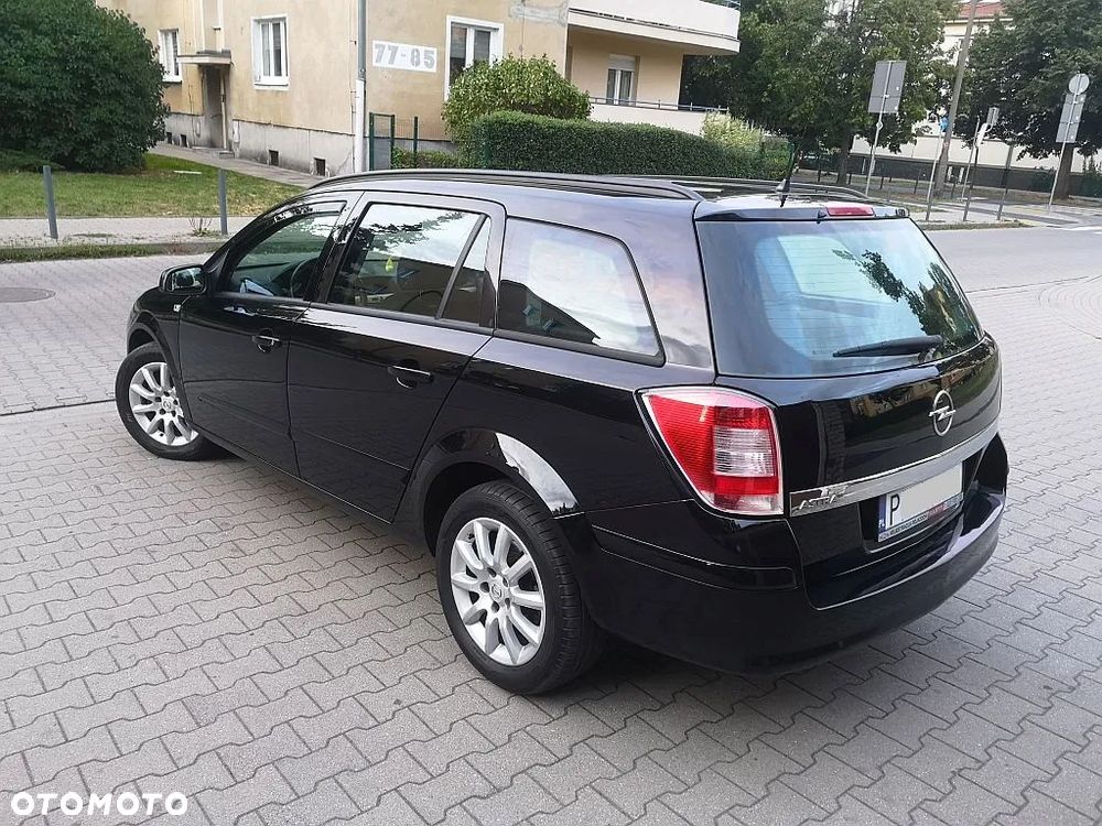 Opel Astra - 4