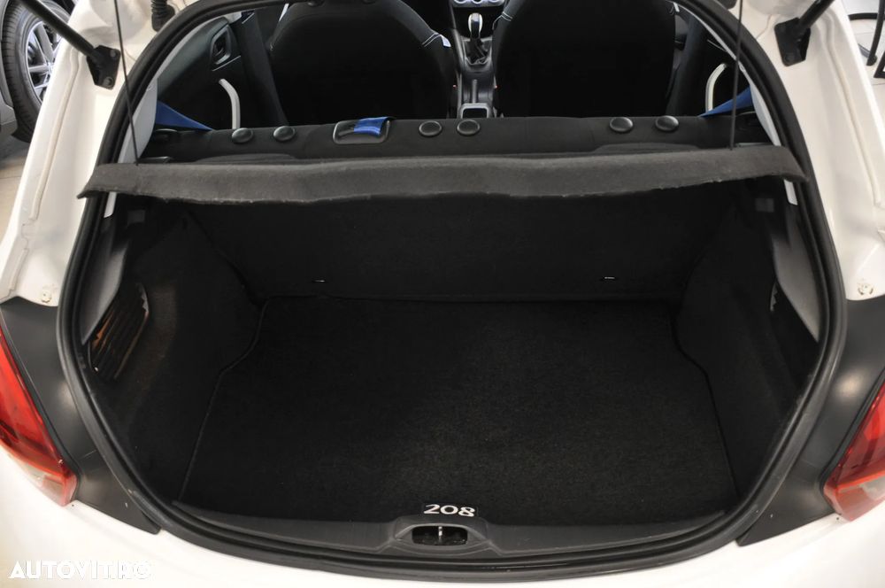 Peugeot 208 1.0 E Active - 21