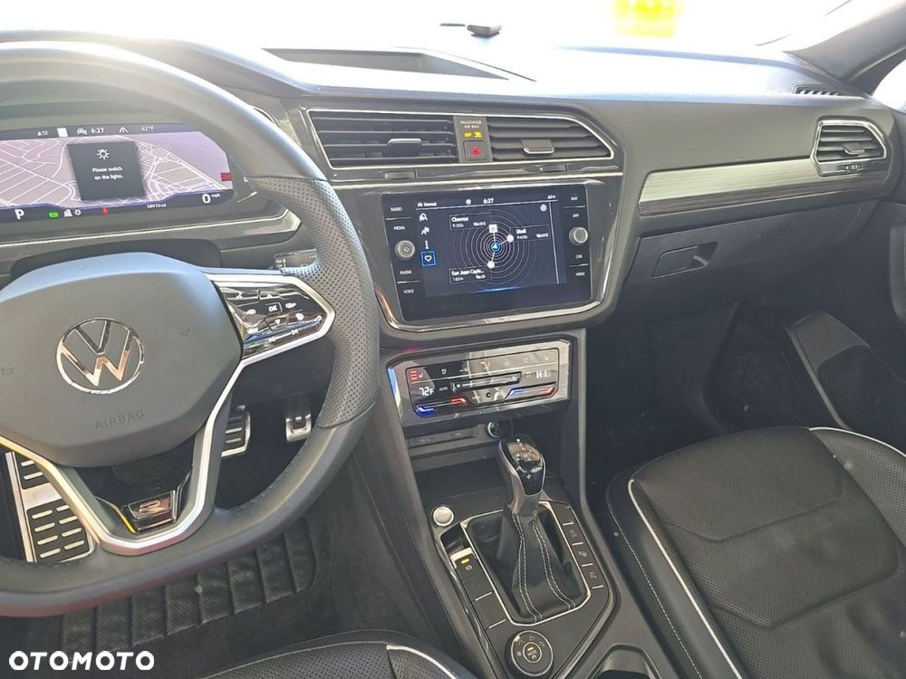 Volkswagen Tiguan - 16
