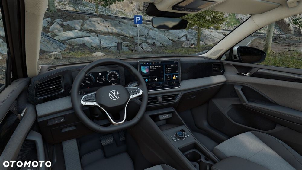 Volkswagen Tiguan - 10