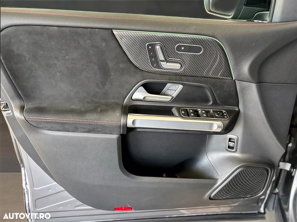 Mercedes-Benz GLB 200 4Matic 8G-DCT AMG Line - 12