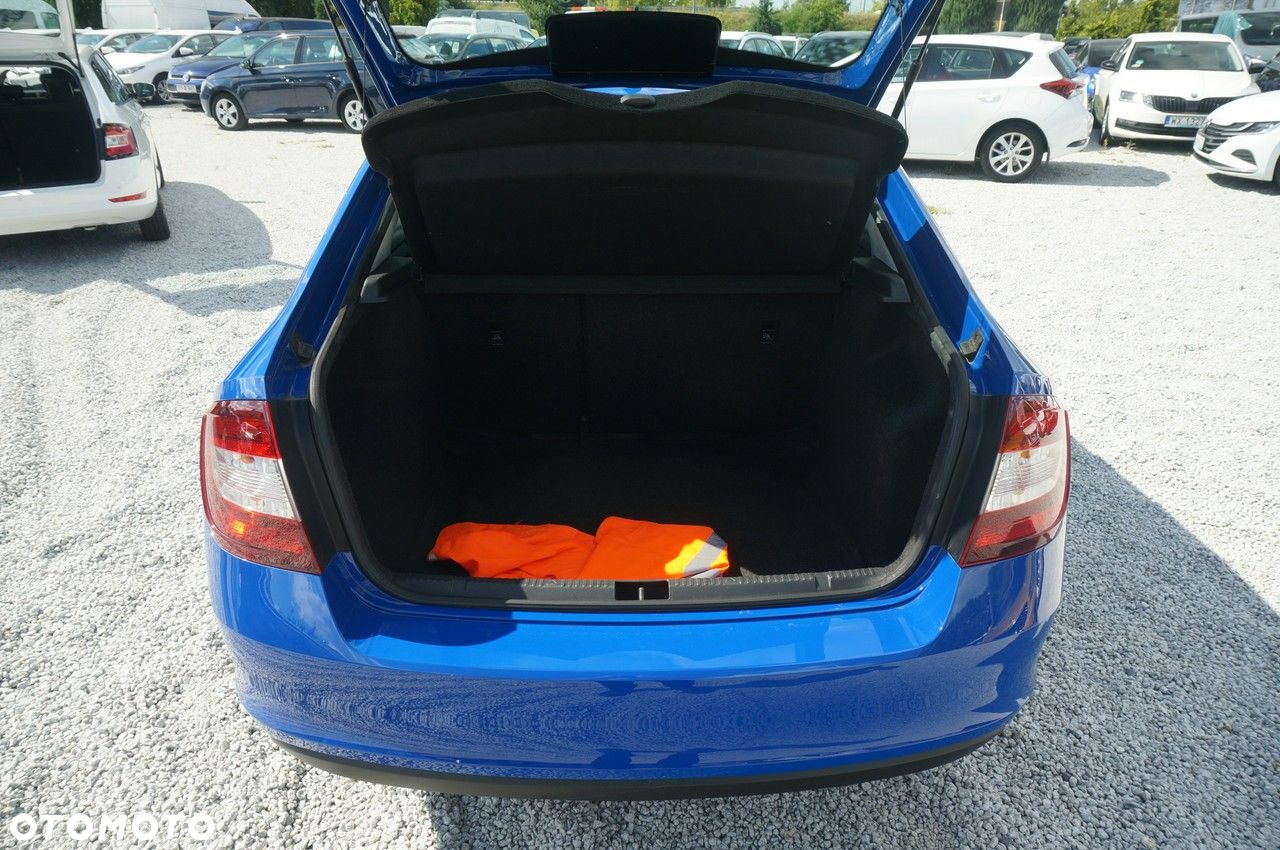 Skoda RAPID 1.0 TSI Active - 33