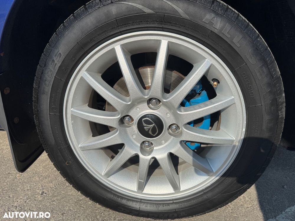 Daewoo Lacetti 1.6i SX - 11