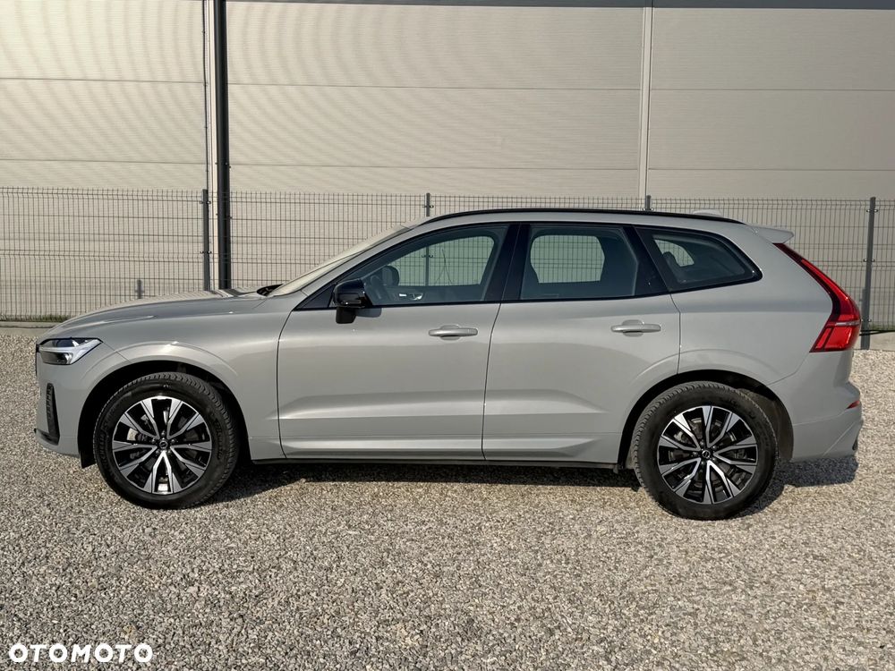 Volvo XC 60 B4 B Plus Dark - 10