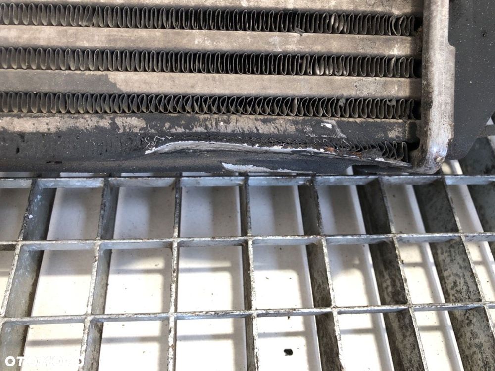 INTERCOOLER  VW TRANSPORTER V Autobus (7HB, 7HJ, 7EB, 7EJ) 2003 - 2015 1.9 TDI 63 kW [85 KM] olej - 6