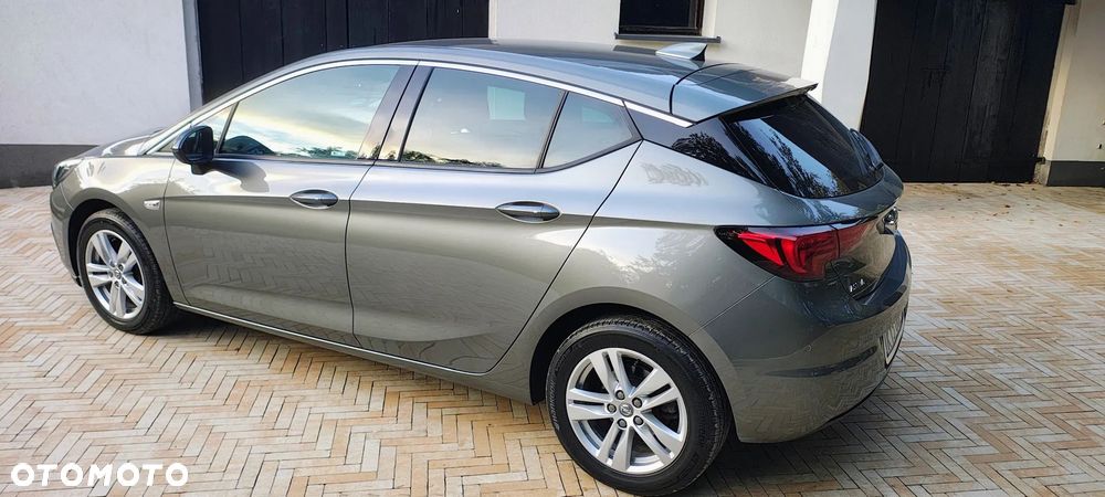 Opel Astra - 9