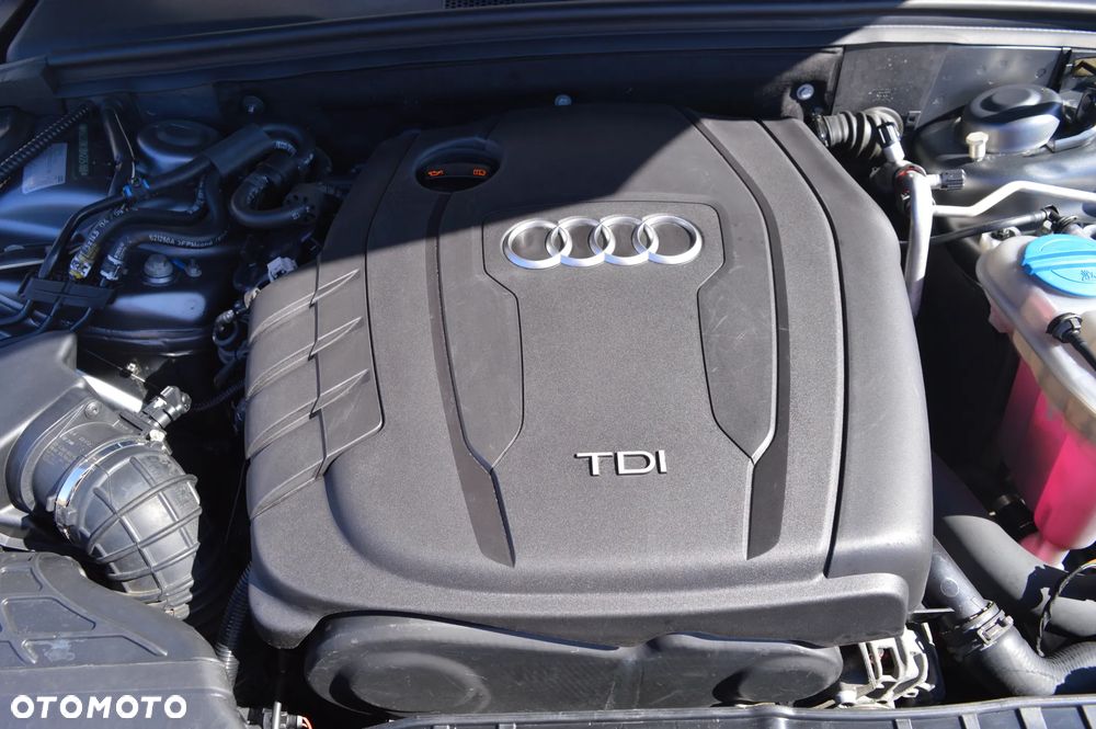 Audi A4 Avant 2.0 TDI DPF quattro S tronic Attraction - 24