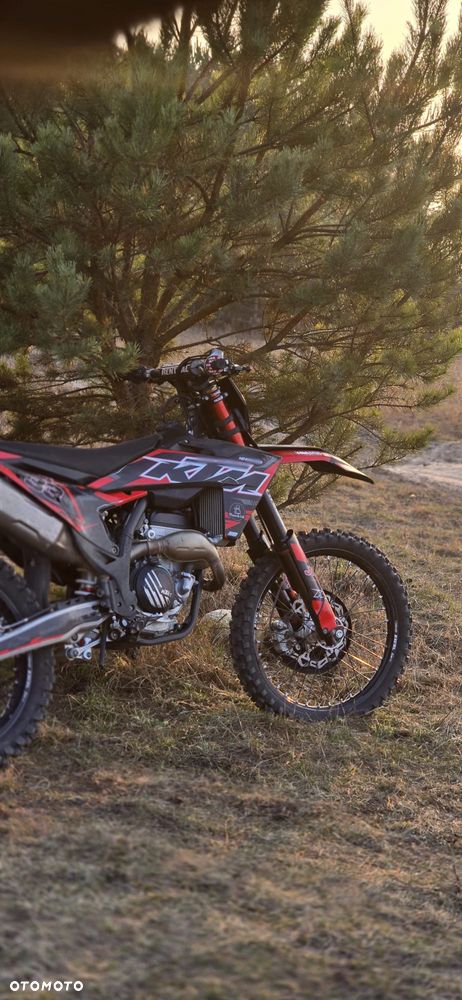KTM SXF - 3