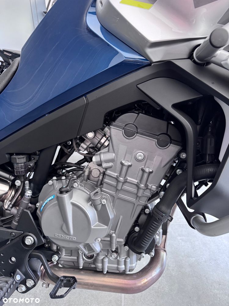 CFMoto 800MT Sport - 4