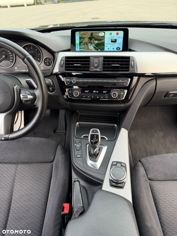 BMW Seria 3 320d M Sport - 21